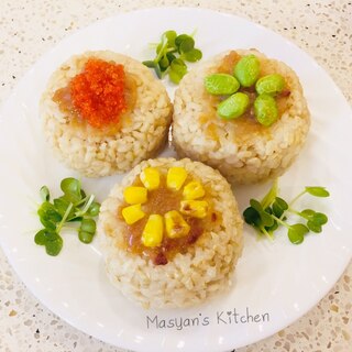 味噌ダレつき　三色焼きおにぎり